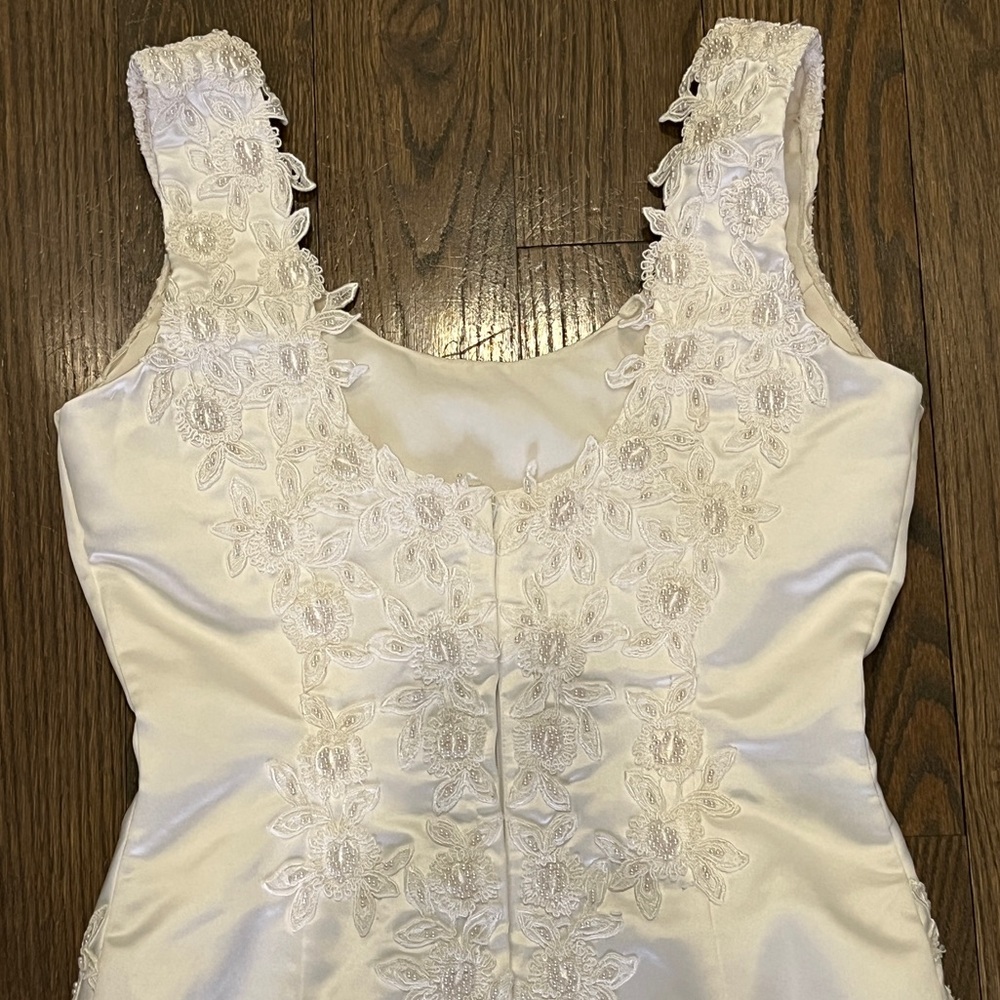 Mon Cheri vintage white satin bridal gown maxi with pearl embellishments - Picture 6 of 8